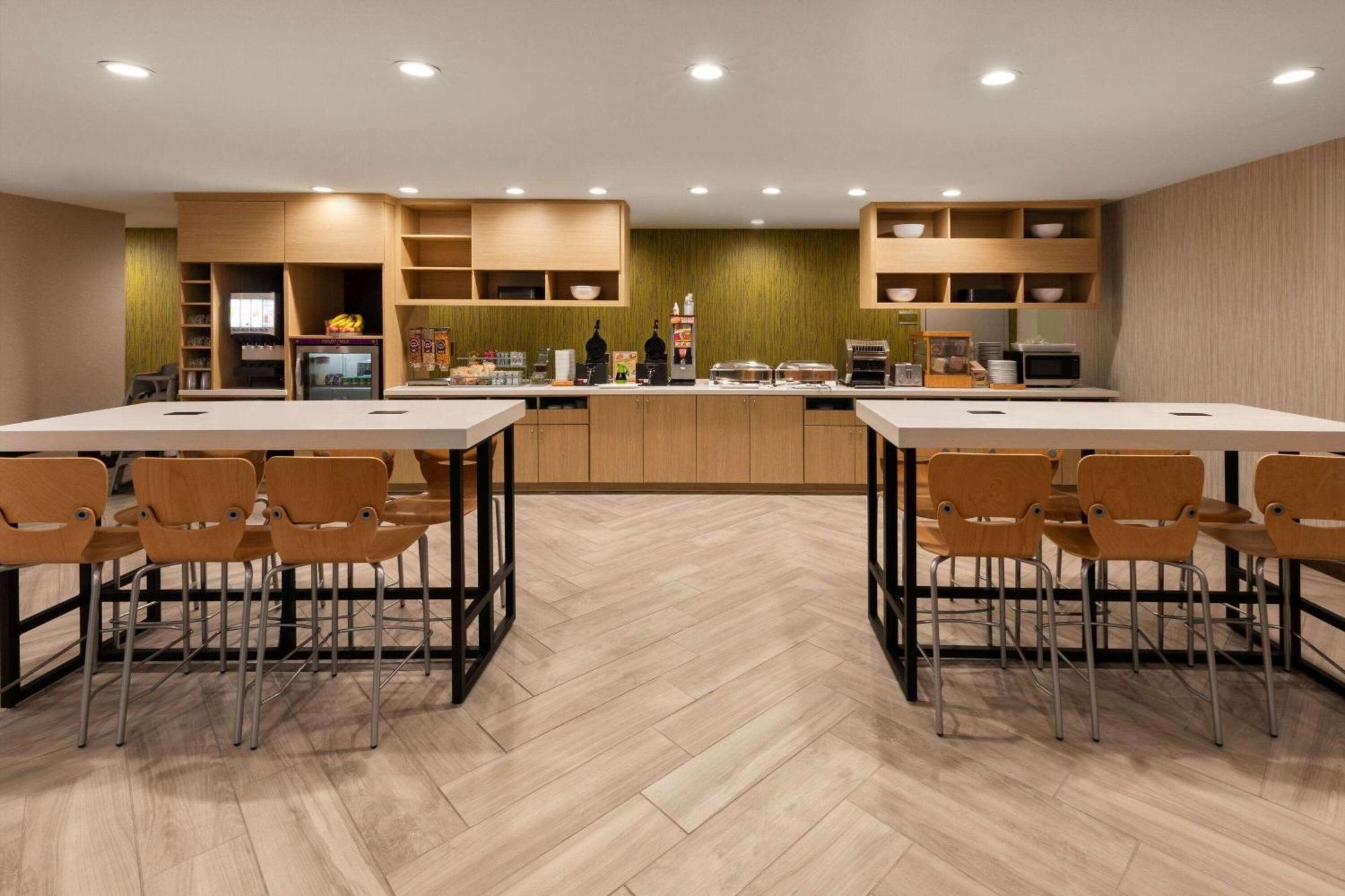 Hawthorn Extended Stay By Wyndham Kingwood Houston Exterior photo